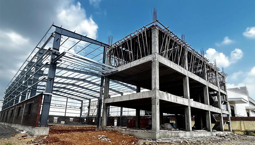 Industrial factory shed available for lease in Wakad